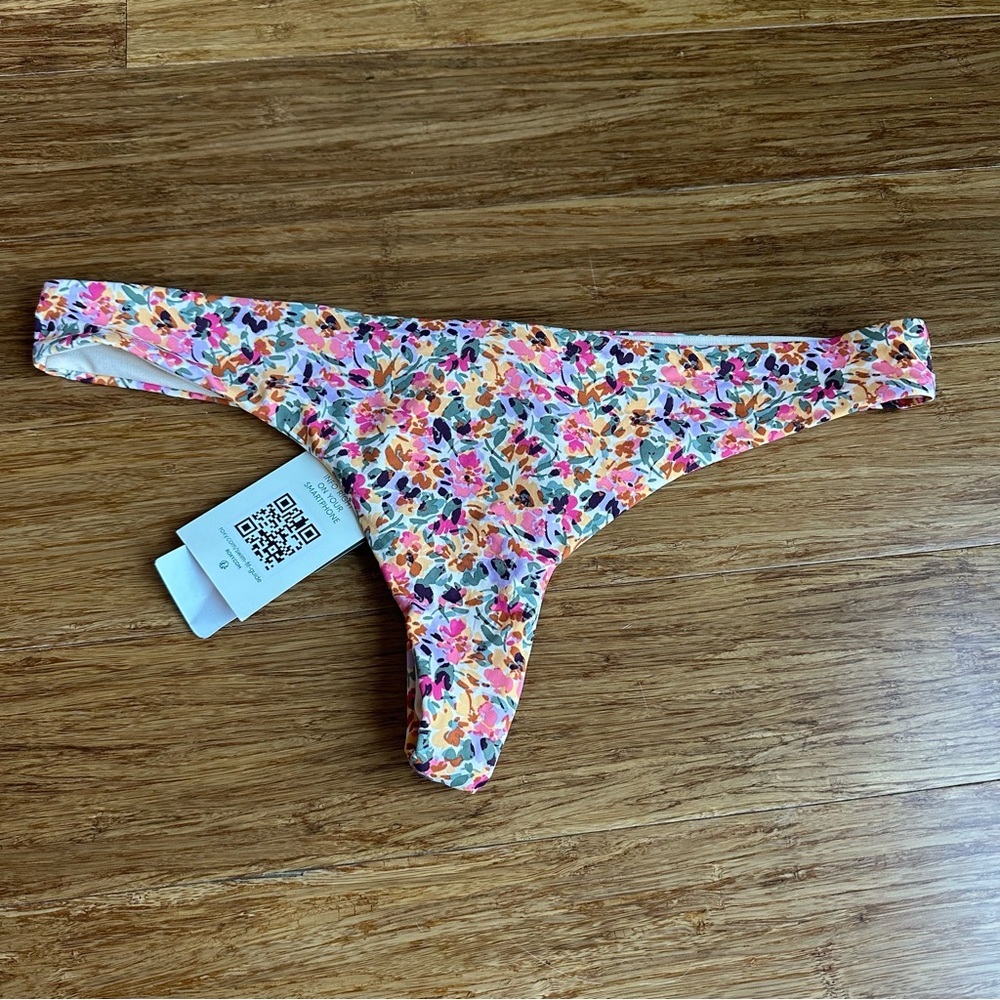 NWT ROXY Size Large Floral Beach Classics Tanga Mini Coverage Bikini Bottom - Picture 3 of 6